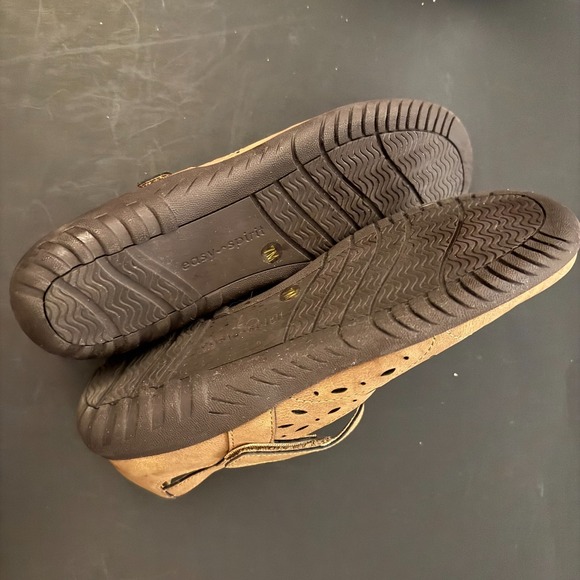 Easy Spirit Womens Mary Jane Comfort Flats Hook and Loop Strap Tan Size 7 - Picture 7 of 8